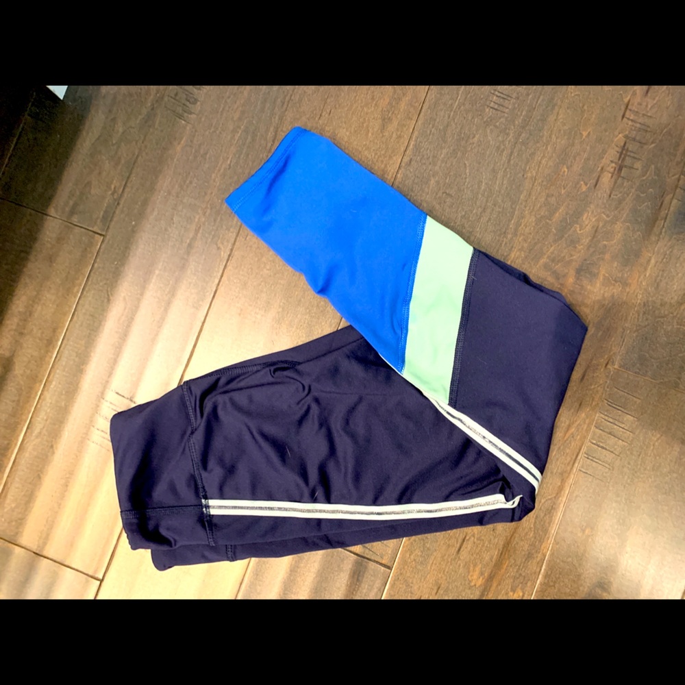 Girls Old Navy Active Leggings 10-12 (large)